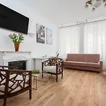 P&O Apartments Piwna II